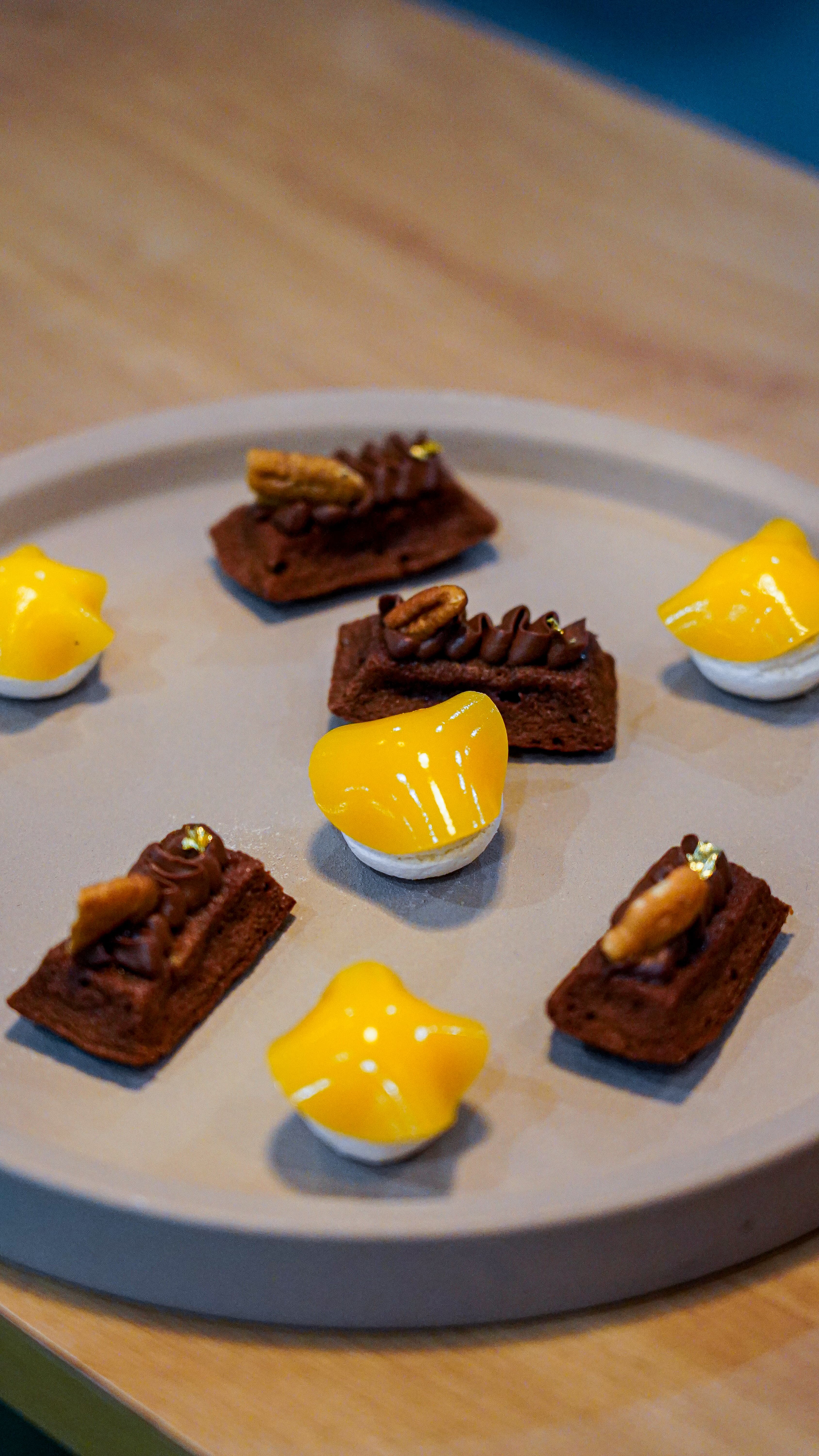 Plateau complet de mignardises sucrées